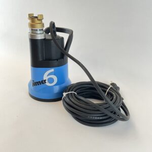 Flachsaugende Tauchpumpe bis 2mm Restwasserniveau